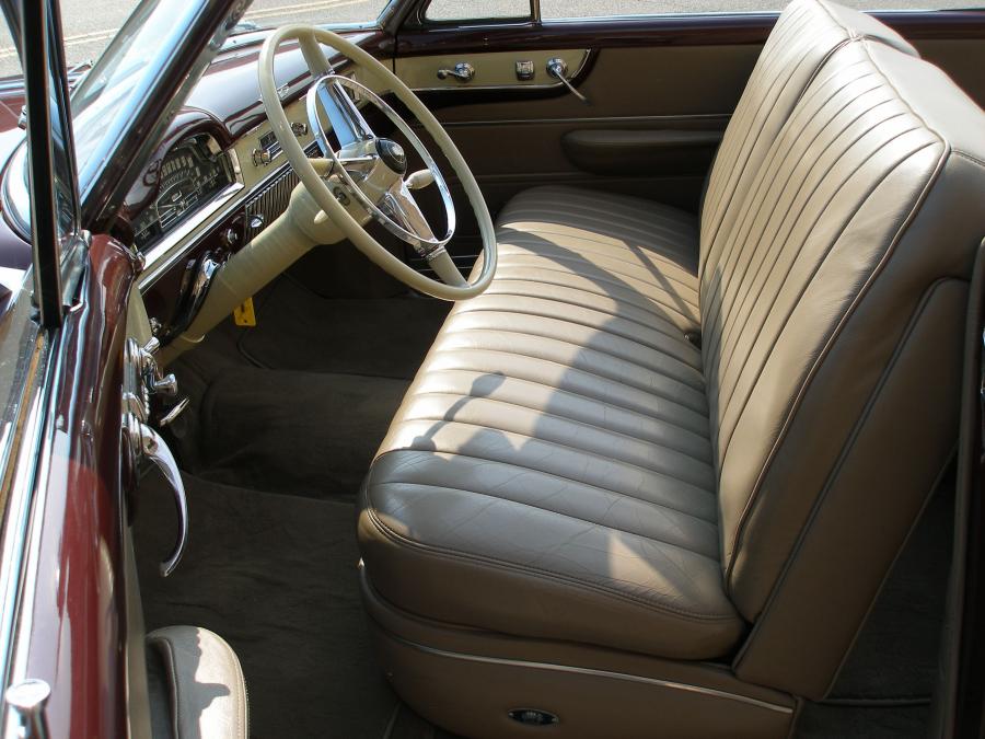  Cadillac Series 62 Convertible 1950 года  (фото 20 из 26)